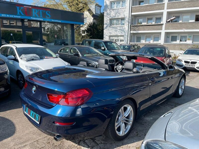 Gebraucht BMW 640 Cabriolet 313 PS (230 kW) 2014 Tiefseeblau metallic Cabrio