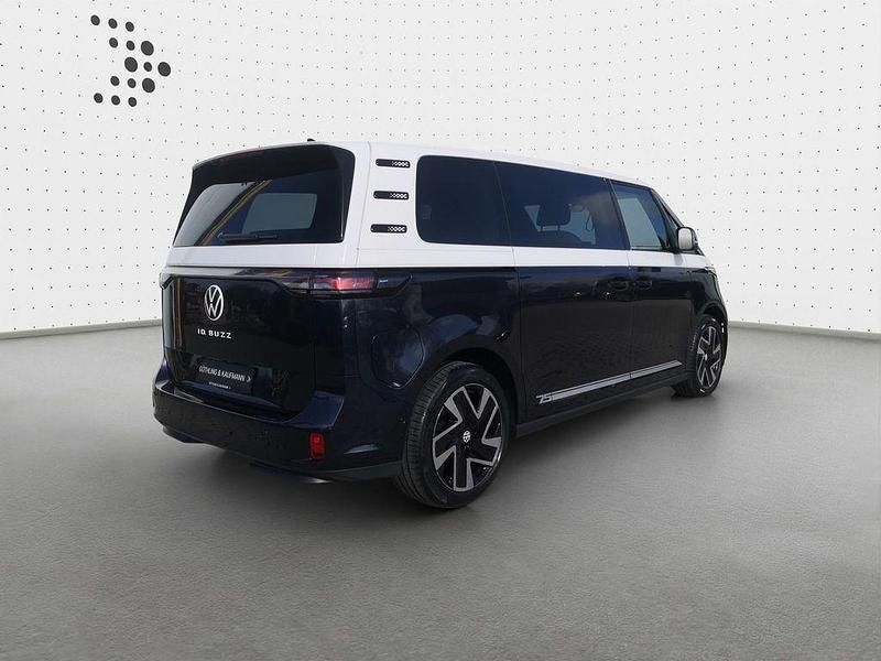 Neu VW ID. Buzz Pro 210 kW (286 PS) 2026 Candyweiß/ starlight blue met Van / Kleinbus