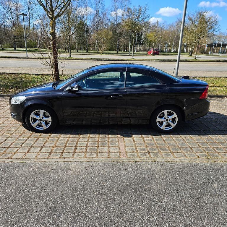 Schwarz Gebraucht 2012 Volvo C70 Summum Cabrio | 10.555 € (Fairer Preis) - Bild 1/4