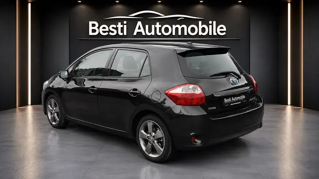 Gebraucht Toyota Auris Hybrid Travel 99 PS (72 kW) 2012 Schwarz Limousine