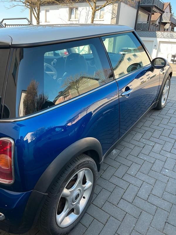 Gebraucht Mini Cooper 115 PS (84 kW) 2002 Blau Kleinwagen