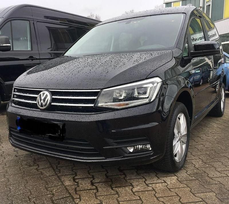 Schwarz Gebraucht 2020 VW Caddy Comfortline Van / Kleinbus | 18.900 € (Guter Preis) - Bild 1/4