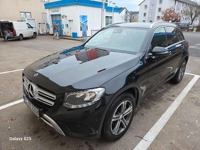 Gebraucht Mercedes GLC220 170 PS (125 kW) 2017 Schwarz SUV