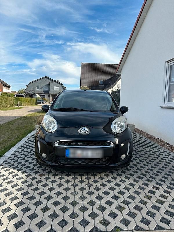 Schwarz Gebraucht 2013 Citroën C1 Kleinwagen | 4.690 € (Fairer Preis) - Bild 1/4