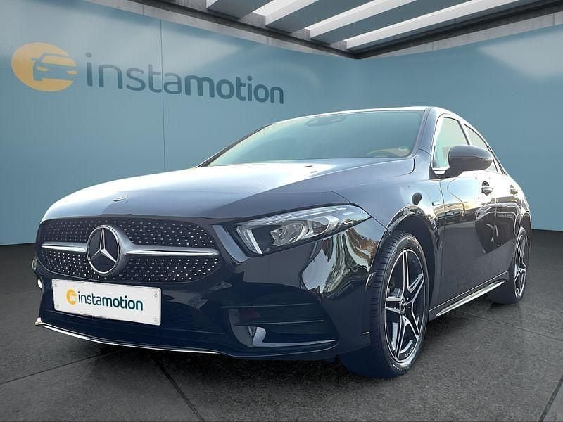 Schwarz Gebraucht 2020 Mercedes A250 Kleinwagen | 26.549 € (Fairer Preis) - Bild 1/4