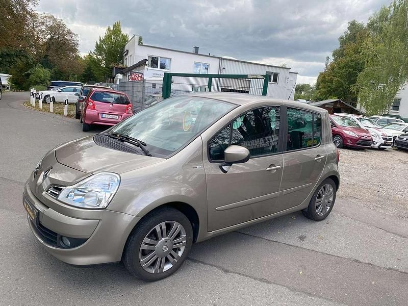 Gebraucht Renault Modus Night&Day 111 PS (81 kW) 2012 Bronze Van / Kleinbus