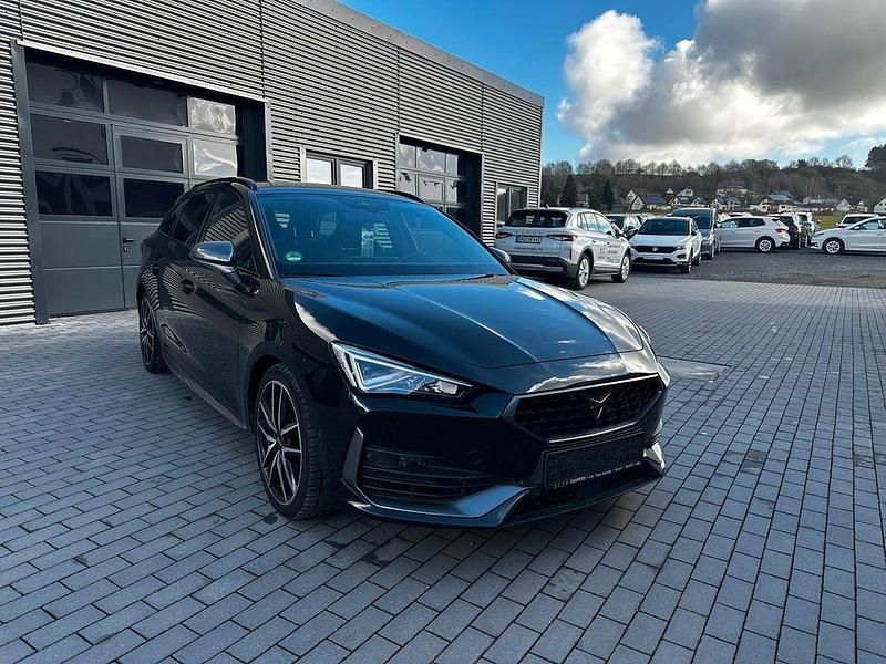 Gebraucht Cupra Leon VZ 310 PS (228 kW) 2022 Schwarz Limousine