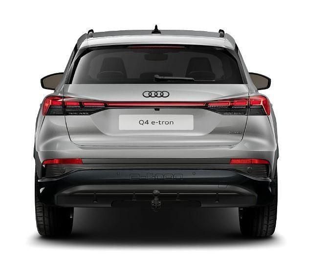 Neu Audi Q4 e-tron Sport 250 kW (340 PS) 2026 Grau SUV