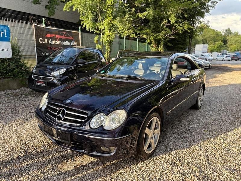 Blau Gebraucht 2007 Mercedes CLK200 Coupé | 2.000 € (Superpreis) - Bild 1/4