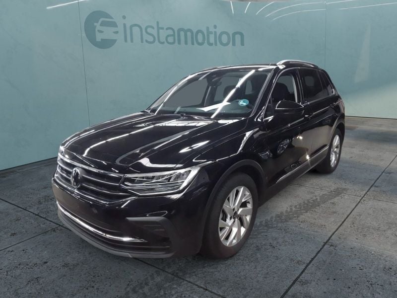 Schwarz Gebraucht 2024 VW Tiguan Move SUV | 29.220 € (Superpreis) - Bild 1/3