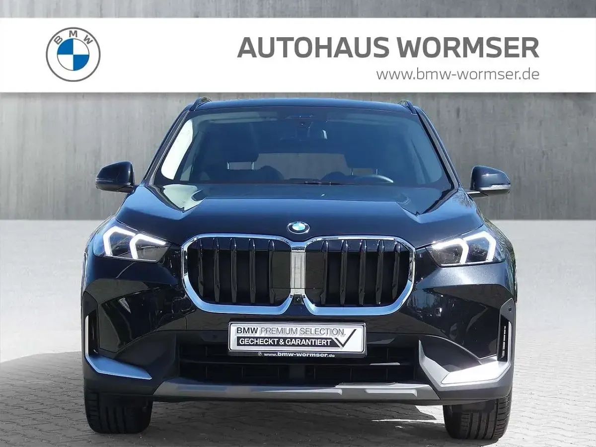 Gebraucht BMW X1 Sport Line 156 PS (114 kW) 2025 Saphirschwarz SUV