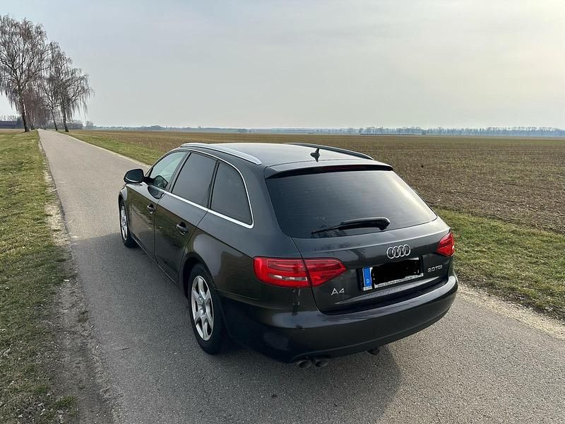 Gebraucht Audi A4 120 PS (88 kW) 2008 Braun Kombi