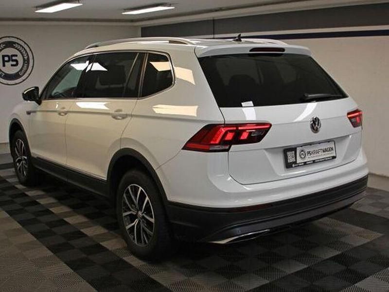 Gebraucht VW Tiguan Allspace 150 PS (110 kW) 2020 Weiß SUV