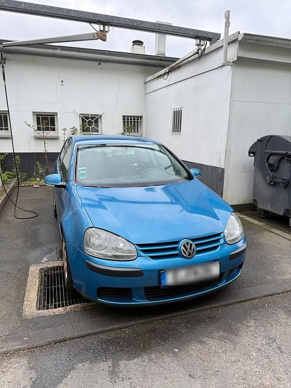Gebraucht 2005 VW Golf IV Kleinwagen | 2.300 € (Fairer Preis) - Bild 1/4