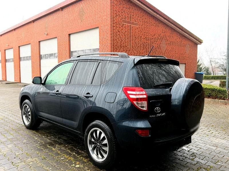 Gebraucht Toyota RAV4 150 PS (110 kW) 2011 Blau SUV