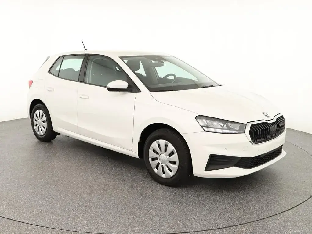 Gebraucht Skoda Fabia Ambition 80 PS (58 kW) 2023 Weiß Kleinwagen
