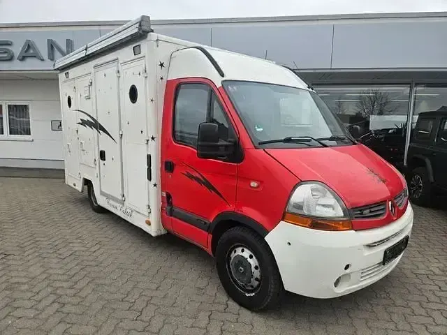 Used Renault Master 2009 Red Minivan
