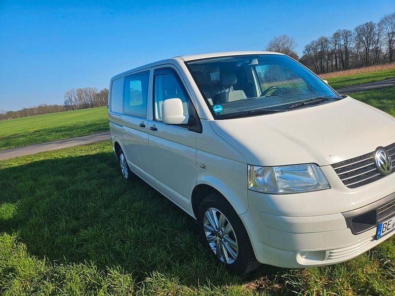 Gebraucht VW T5 101 PS (74 kW) 2009 Weiß Van