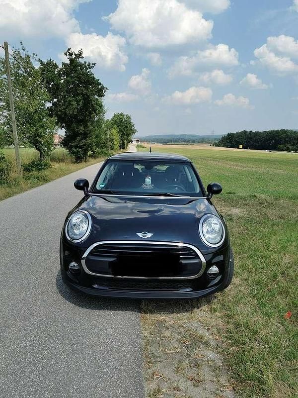 Gebraucht Mini One D 95 PS (69 kW) 2017 Schwarz Kleinwagen