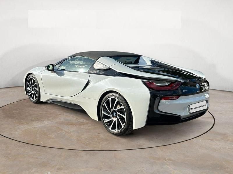 Gebraucht BMW i8 Performance 374 PS (275 kW) 2018 Weiß Cabrio
