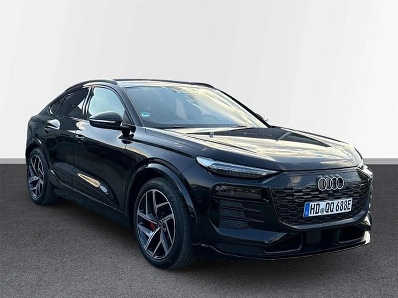 Gebraucht Audi Q6 Sportback e-tron Performance 225 kW (306 PS) 2026 Mythosschwarz metallic SUV
