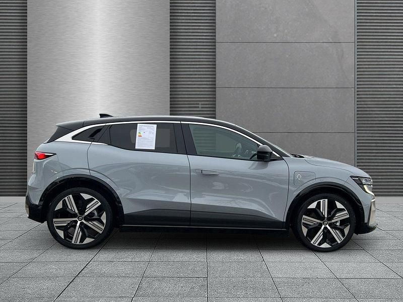 Neu Renault Megane E-Tech Iconic 160 kW (218 PS) 2025 Rafalegrau + blackpearlschwar Limousine