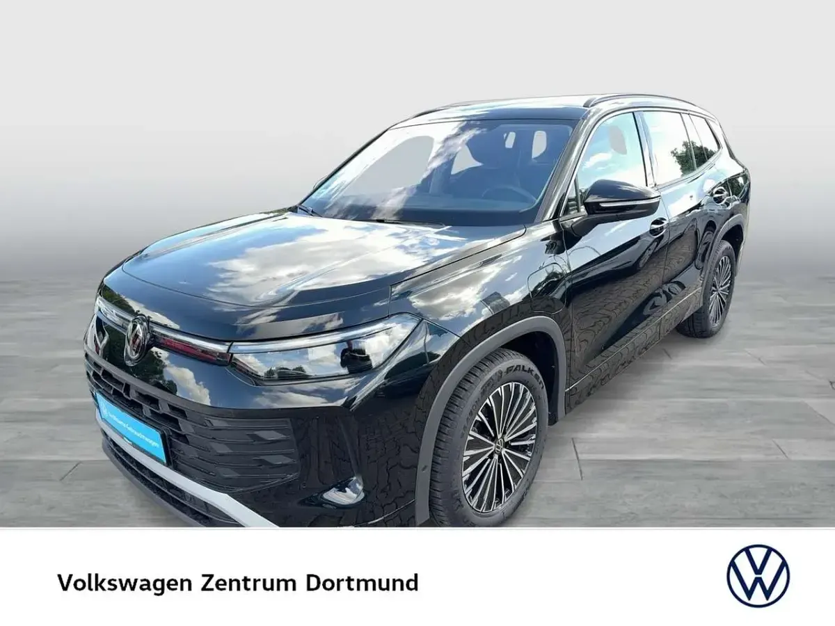 Gebraucht VW Tayron Life 204 PS (150 kW) 2025 Grenadillschwarz metallic SUV