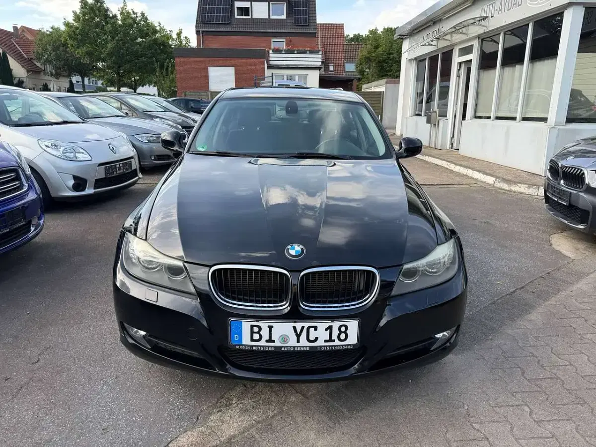 Gebraucht BMW 316 116 PS (85 kW) 2012 Schwarz ii Limousine