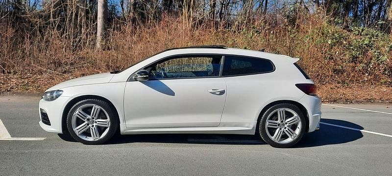 Gebraucht VW Scirocco R 265 PS (194 kW) 2012 Weiß