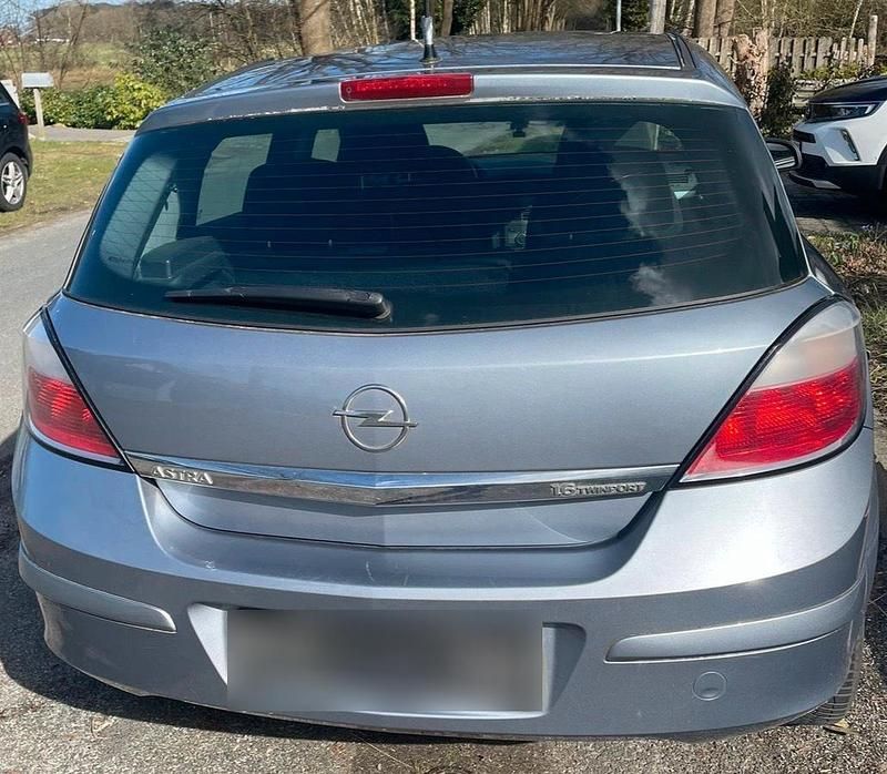 Gebraucht Opel Astra 104 PS (76 kW) 2006 Grau Limousine