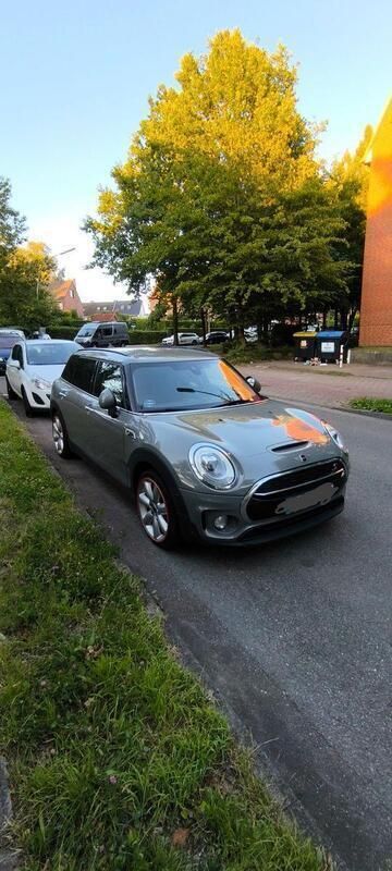 Grau Gebraucht 2017 Mini Cooper SD Clubman Kombi | 16.000 € (Superpreis) - Bild 1/4