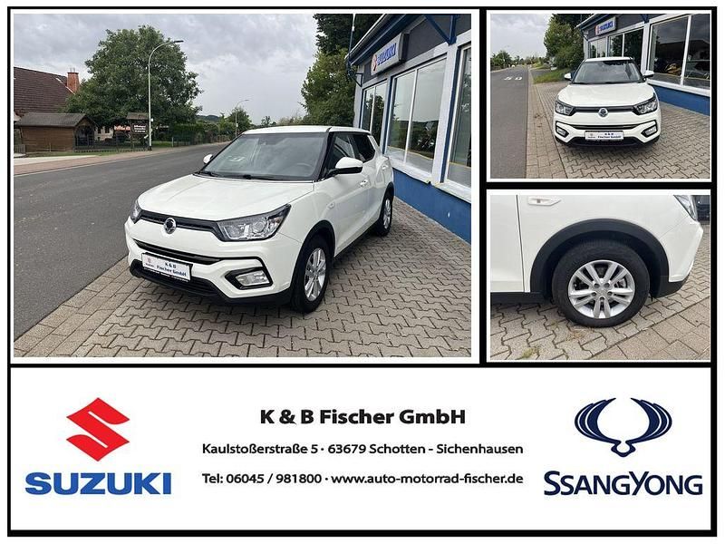 Weiß Gebraucht 2018 Ssangyong (KGM) Tivoli SUV | 9.990 € - Bild 1/4