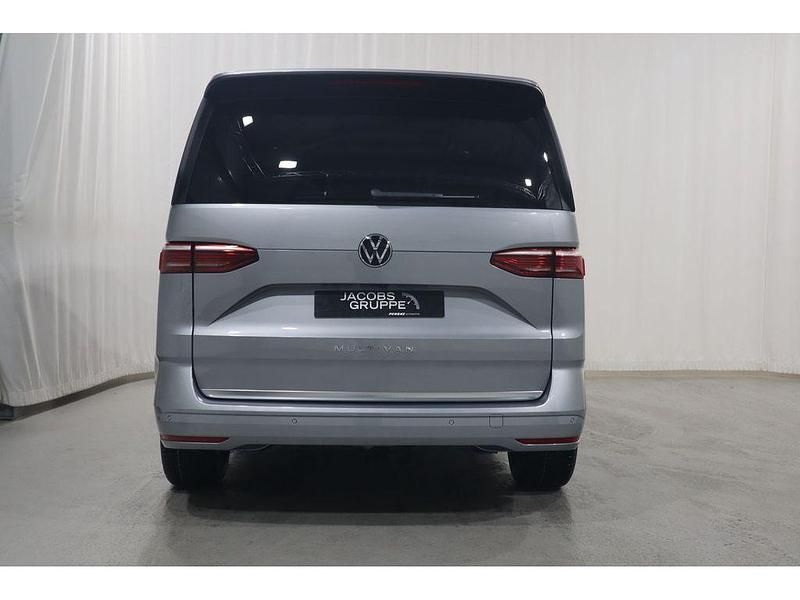 Neu VW Multivan Style 150 PS (110 kW) 2026 Silber Van