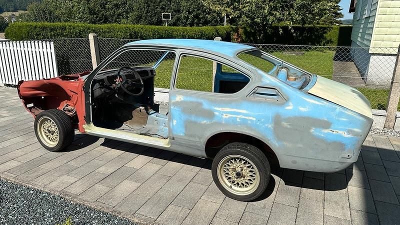 Blau Gebraucht 1976 Opel Kadett Coupé | 2.800 € - Bild 1/4