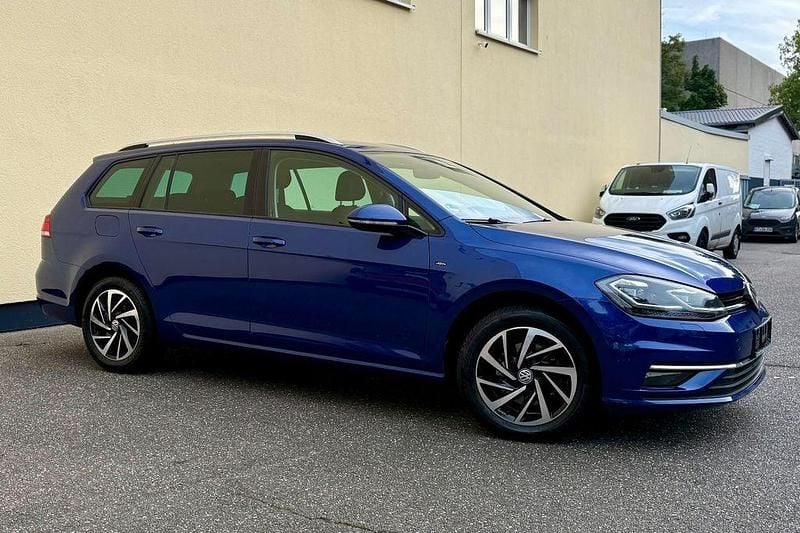Blau Gebraucht 2018 VW Golf VII Join Kombi | 9.990 € (Fairer Preis) - Bild 1/4