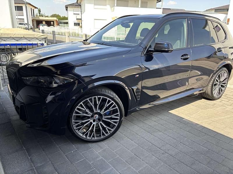 Gebraucht BMW X5 M Sport 352 PS (258 kW) 2024 Schwarz SUV