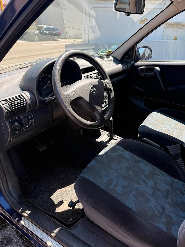 Gebraucht Opel Corsa Eco 65 PS (47 kW) 2000 Blau Kleinwagen