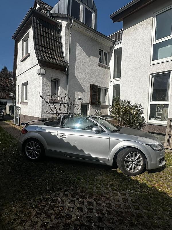Gebraucht Audi TT Roadster 210 PS (154 kW) 2012 Grau Cabrio