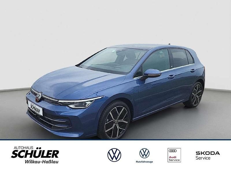 Gebraucht VW Golf VIII Edition 150 PS (110 kW) 2024 Blau (anemonenblau metallic) Limousine