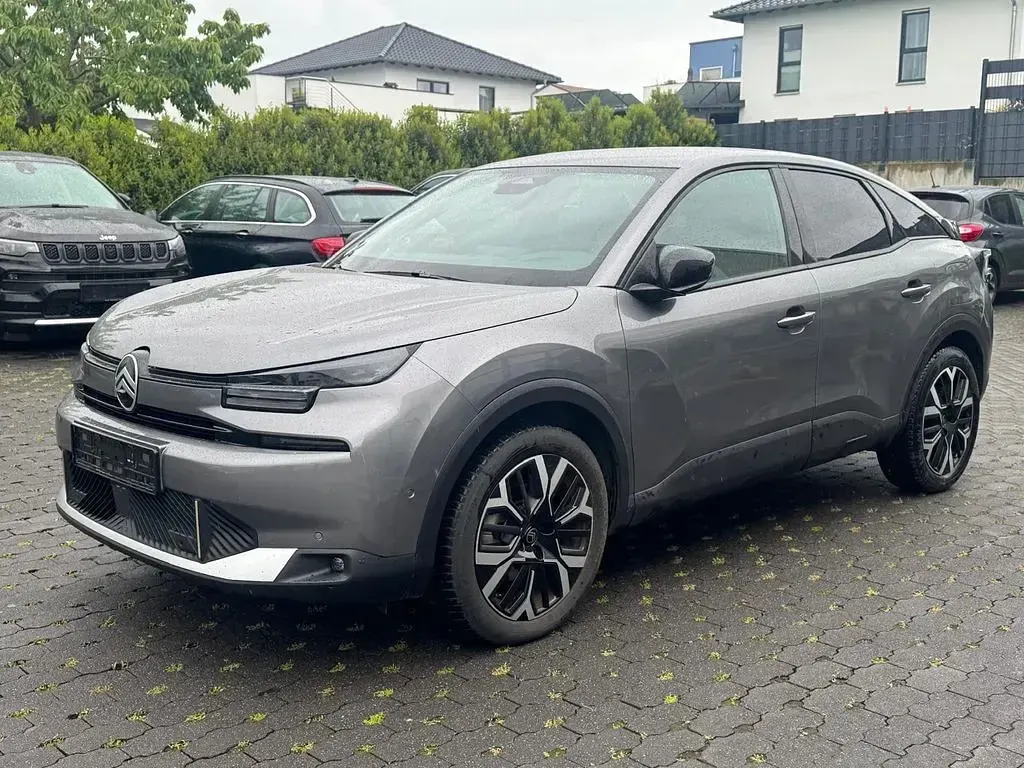 Second-hand Citroën C4 136 CP (100 kW) 2025 Gri SUV
