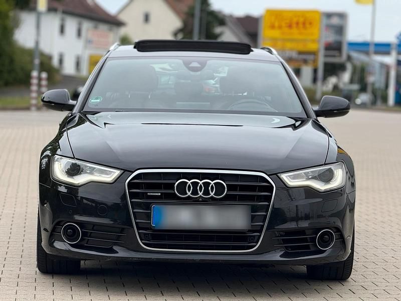 Schwarz Gebraucht 2012 Audi A6 Comfort Kombi | 12.999 € (Fairer Preis) - Bild 1/4