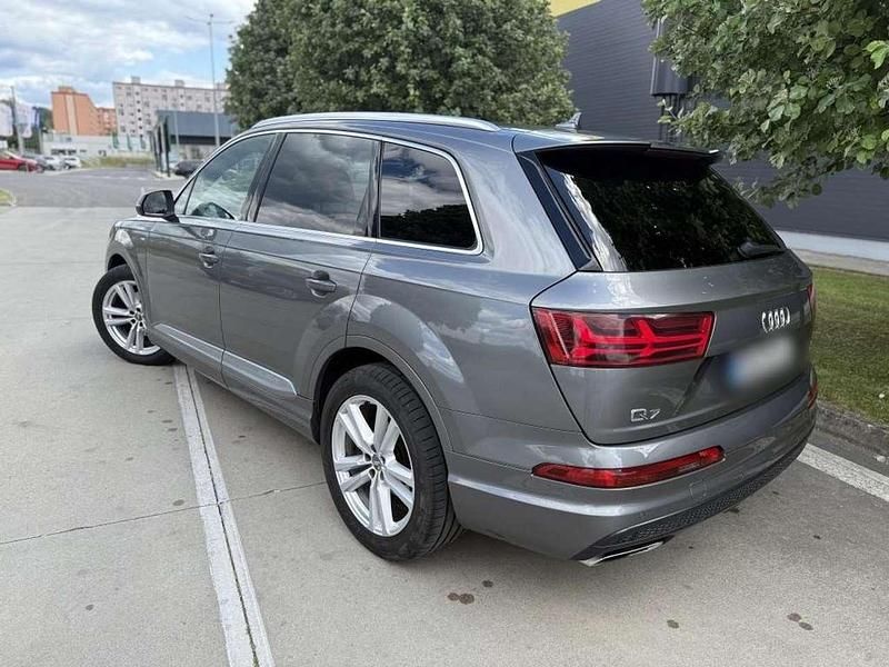 Gebraucht Audi Q7 272 PS (200 kW) 2016 Grau SUV