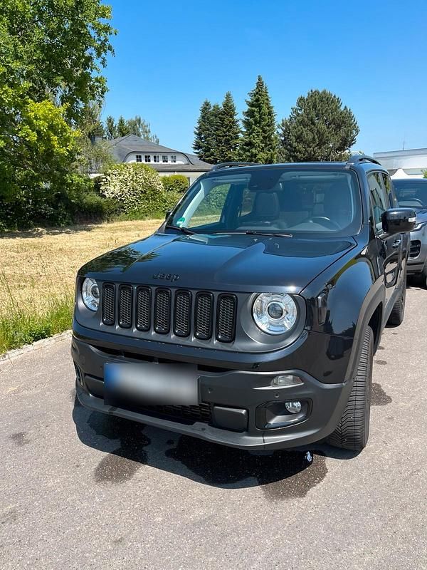 Gebraucht Jeep Renegade 179 PS (131 kW) 2018 Schwarz SUV