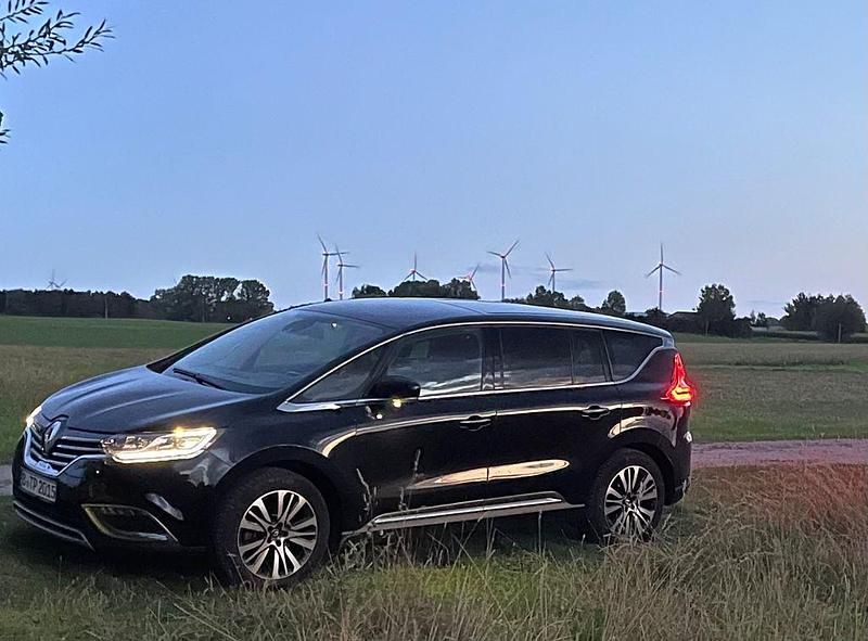 Schwarz Gebraucht 2017 Renault Espace Initiale Paris Van / Kleinbus | 17.999 € (Guter Preis) - Bild 1/2