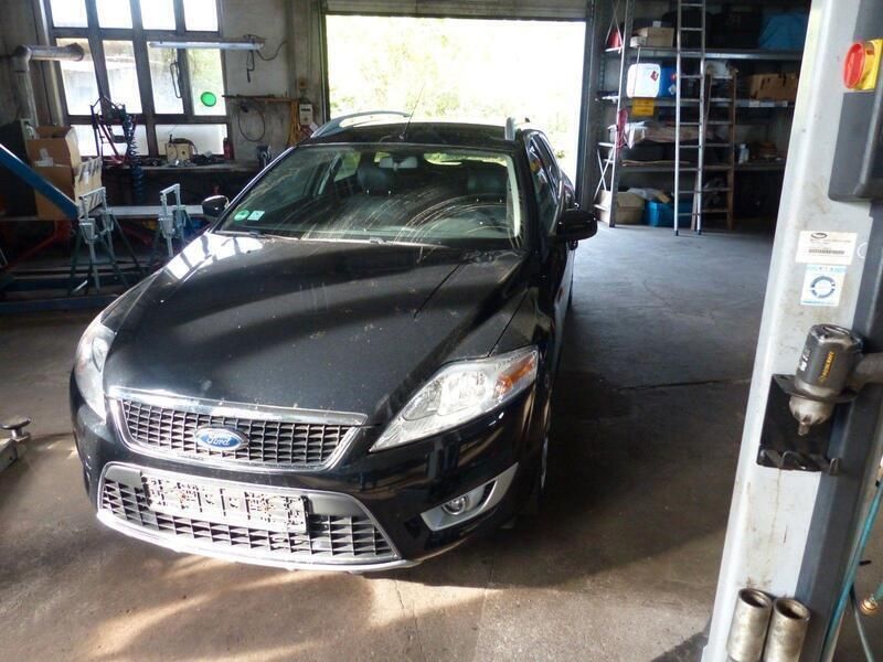 Schwarz Gebraucht 2009 Ford Mondeo Titanium Kombi | 2.590 € (Superpreis) - Bild 1/4