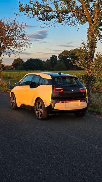 Gebraucht BMW i3 125 kW (170 PS) 2015 Weiß Kleinwagen