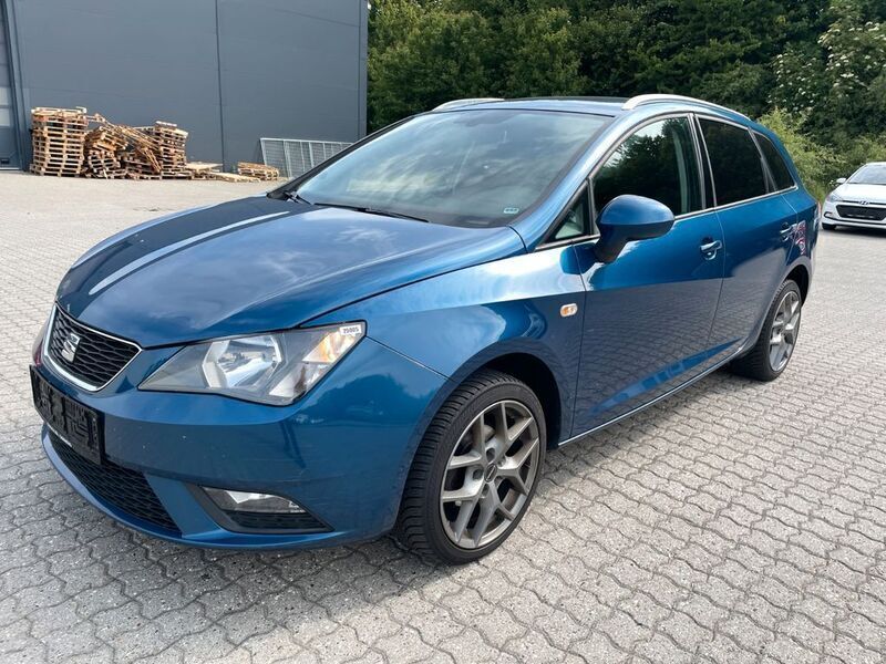 Blau Gebraucht 2015 Seat Ibiza Style Limousine | 3.700 € (Guter Preis) - Bild 1/4