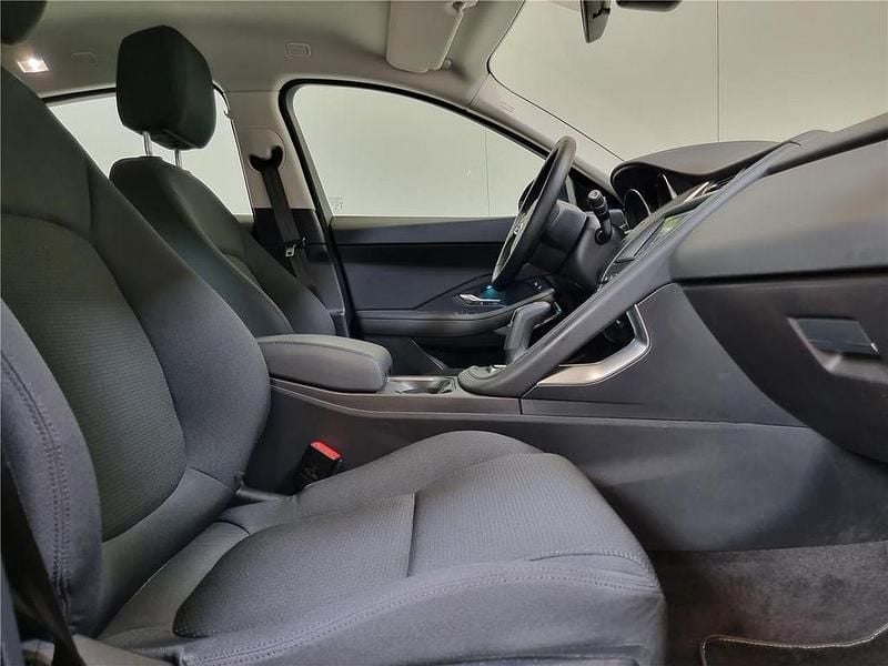 Gebraucht Jaguar E-Pace 200 PS (147 kW) 2019 Weiß SUV