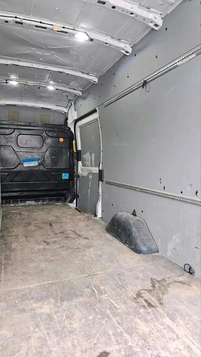 Gebraucht Ford Transit 131 PS (96 kW) 2019 Weiß Limousine