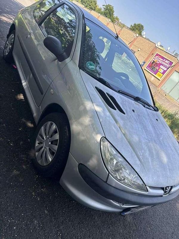 Gebraucht 2004 Peugeot 206 Limousine | 950 € (Fairer Preis) - Bild 1/4